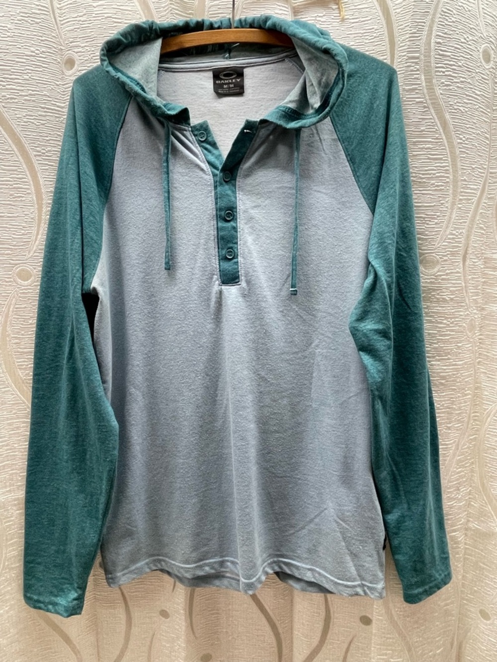 Oakley Hoodie Men Medium Blue Green Good Raglan Henley Long Sleeve Drawstring‎